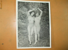 Fotografie veche arta erotica 2 femei nud in natura 18 x 13 cm foto