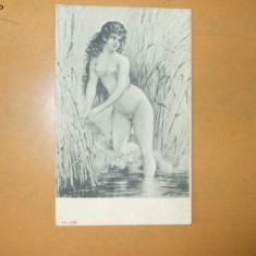 Carte postala erotica pictura fata nud la scaldat