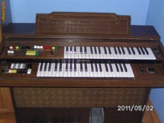 Pianina Yamaha Electone C35 (2 claviaturi) foto