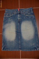 Fusta de blugi jeans H&amp;amp;amp;M Divided, masura 36-38 S/M, impecabila! foto