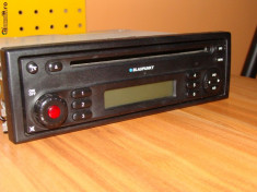 ** ** ** RADIO CD Original LOGAN Blaupunkt ( blaupunkt logan,cd logan,radio mp3 logan,blaupunkt logan,cd radio logan ) foto