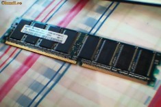 Placa RAM Samsung 512 MB DDR PC3200 CL3 foto
