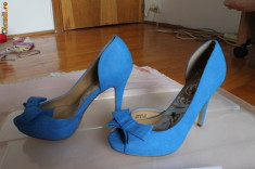 Pantofi albastru electric nr 37 superbi foto