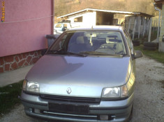 piese din dezmembrarea unui renault clio foto