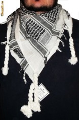 Esarfa arabeasca Arafat foto