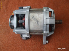 MOTOR MASINA SPALAT 220 V FABRICAT IN ANGLIA foto