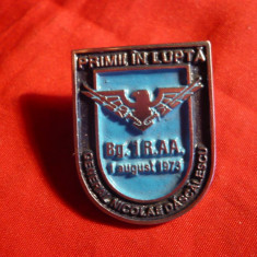 Insigna Militara Bg.1R AA -Gen. N.Dascalescu / Primii in Lupta