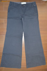 Pantaloni dama OLD NAVY, evazati, bleumarin, masura L 40. Superbi!! foto