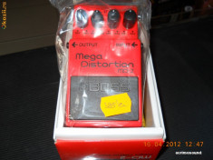 Boss MegaDistortion MD-2 foto