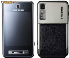 Samsung F480 foto