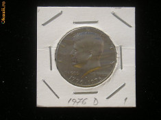 CMS1 - MONEDA AMERICA - HALF DOLLAR EMISA IN ANUL 1976 - LITERA D - OMAGIALA foto