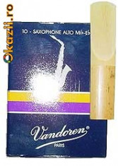 Ancii saxofon alto Vandoren Clasic marime 2 foto