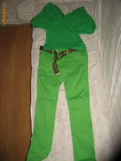 costum sport dama blugi si bluza cul verde mas 36 stare nou foto