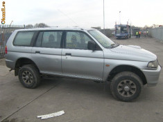 Dezmembrez Mitsubishi Pajero Sport 2002 foto