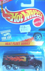 HOT WHEELS --PETERBILT FUEL TANCKER ++1799 DE LICITATII !!! foto