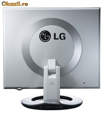 Monitor LG Flatron Ultra Slim foto