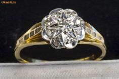 superb inel model floare aur galben 18K cu diamante naturale 0.17CT 3.3 gr foto