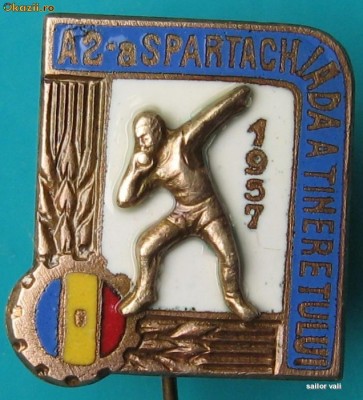 insigna sport 1957 foto