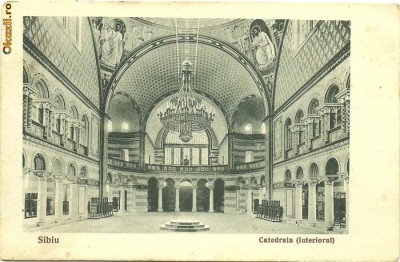 SIBIU-CATEDRALA (INTERIOR) foto