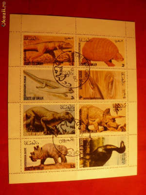 Bloc 8 val. stamp. - ANIMALE PREISTORICE 1980 - OMAN foto