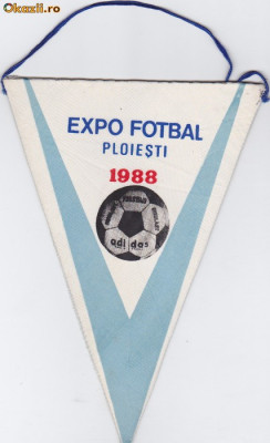Fanion Expo Fotbal Ploiesti 1988 foto