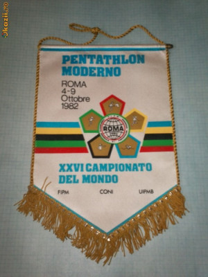 161 Fanion -Campionatul Mondial de Pentatlon -Roma 1982 foto