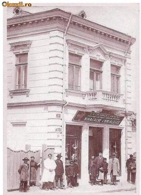 CP188-95 Colectia ,,Barladul de altadata&amp;quot; -La Cerbul de Argint -Magazin de coloniale si bauturi spirtoase-(reprint) -carte postala necirculata foto