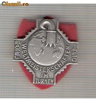 CIA 213 Medalie ( insemn Schwingfest) Basel 1950 (lupte -Wrestling )(Elvetia) -dimensiuni, circa 28X28 milimetri foto