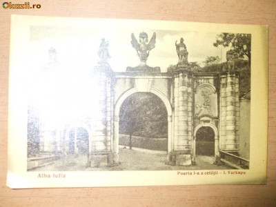 Carte postala Alba - Iulia Poarta I a Cetatii 1935 foto