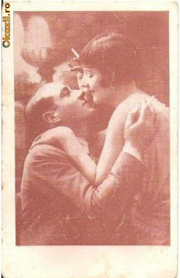 T FOTO 82 Romantica -Indragostiti -foto care stabilea regina balului-,,Frumoasa esti/Ca zana din povesti... -1933 -D-rei Gheorghiade foto