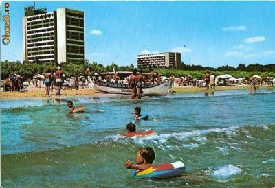 CP200-47 Mamaia. Plaja -carte postala, circulata 1983 -starea care se vede foto