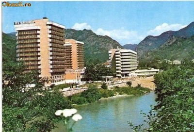 CP200-26 Caciulata. Hotelurile ,,Caciulata&amp;quot;, ,,Cozia&amp;quot; si ,,Oltul&amp;quot; -carte postala, circulata 1986 -starea care se vede foto