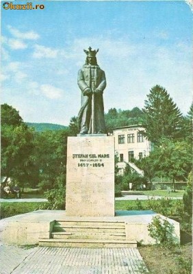 CP201-33 Piatra Neamt -Statuia lui Stefan cel Mare -carte postala, circulata 1977 -starea care se vede foto
