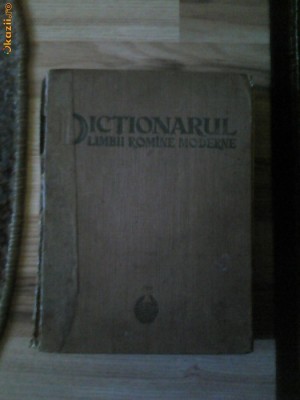DICTIONARUL LIMBII ROMANE MODERNE foto