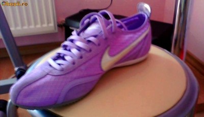 Adidasi Nike femei marime 37.5 foto