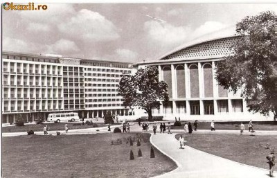 CP 210-99 Bucuresti -Piata Palatului RPR -RPR -circulata 1965 -starea care se vede foto