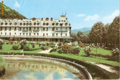 R-1442 Romania, RPR, Calimanesti,Sanatoriul balnear, Pavilionul central, circulata foto