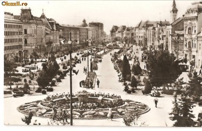 CPI (B686) TIRGU MURES, PIATA TRANDAFIRILOR, EDITURA MERIDIANE, CPCS, CIRCULATA, 1974, STAMPILE, TIMBRU foto