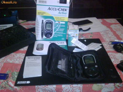 Glucometru ACCU-CHEK ACTIVE foto