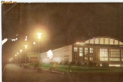 R-10089 Romania, RPR, Brasov, Vedere nocturna a garii, circulata foto