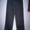 Pantaloni blugi
