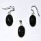 Set din argint in forma de oval cu pietre swarovski negre