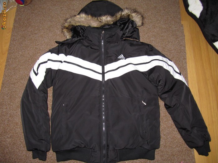 vand geaca barbateasca ADIDAS de iarna imblanita foto mare vand geaca barbateasca ADIDAS de iarna imblanita foto mare
