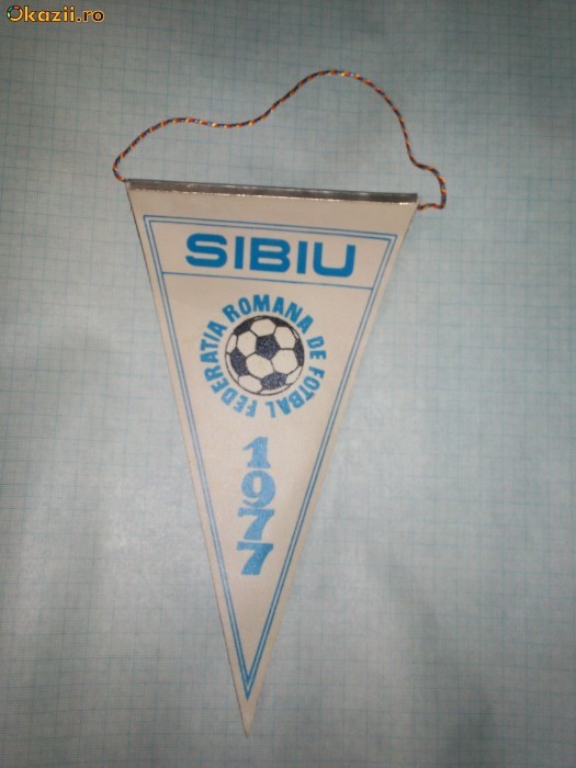 19 Fanion - SIBIU-FEDERATIA ROMANA DE FOTBAL -1977