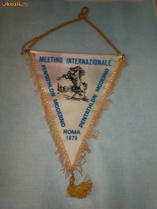 159 Fanion - FEDERATIA ITALIANA DE PENTATLON 1979