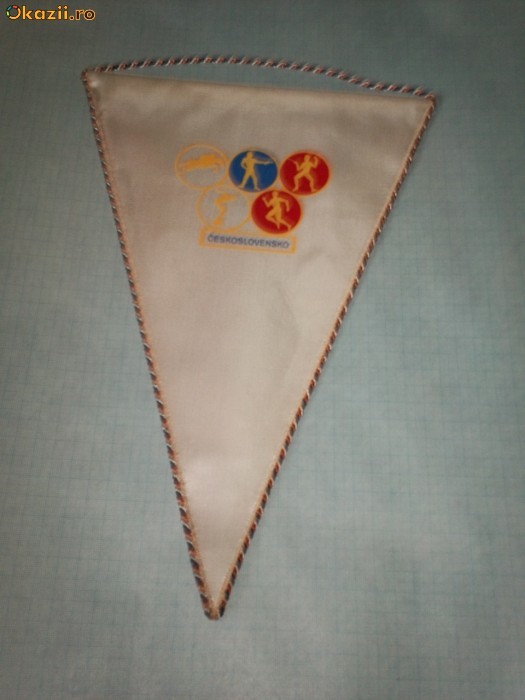 139 Fanion -CESKOSLOVENSKO (PENTATLON )