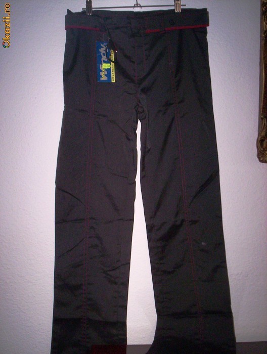 Pantaloni dama