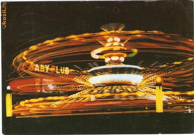 S12337 saturn luna parc circulata S12337 saturn luna parc circulata