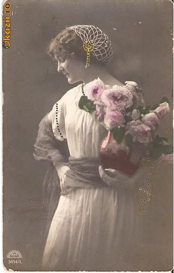 T FOTO 34 Romantica -Tanara simpatica -circ. 1913 -lui Ion Nedelcu, Plotoner Ploton I granicer la Chiosapta?, trimisa de la Turtucaia(Cadrilater)