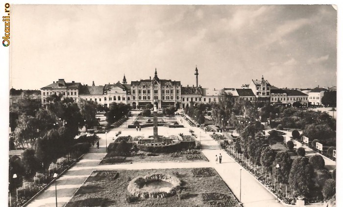 carte postala(ilustrata)-SATU MARE-Piata Libertati